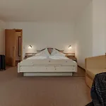 Апартаменты Renberg